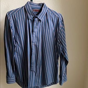 Perry Ellis dress shirt. Size XL